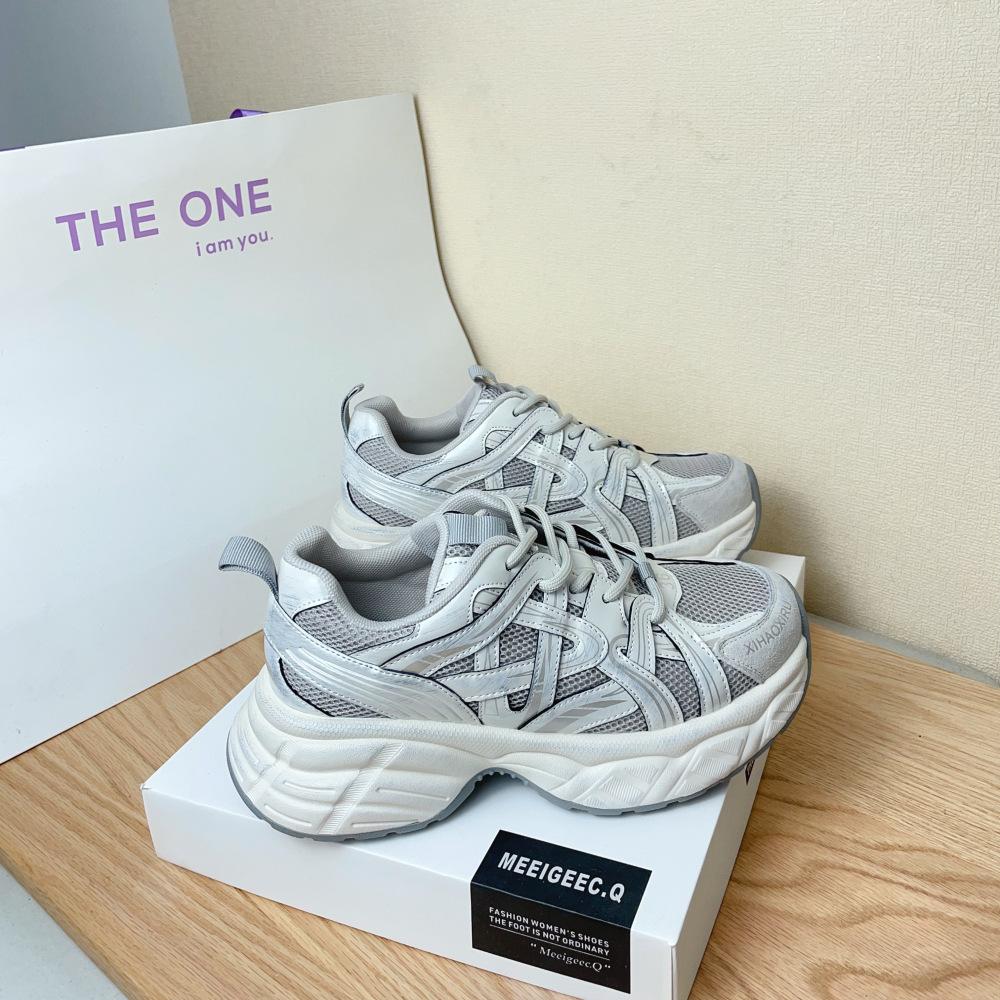 European Station platform dad shoes women s spring 2025 new leather platform fashion breathable mesh sports and leisure shoes 40
European Station platform dad shoes women s spring 2025 new leather platform fashion breathable mesh sports and leisure shoes 40