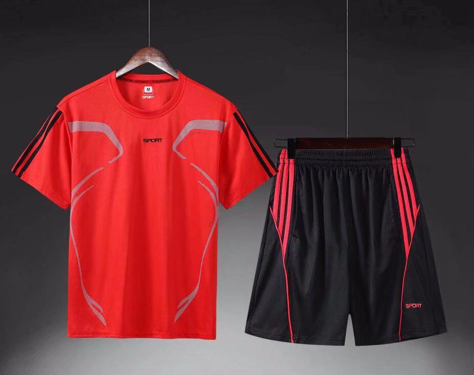 Мужской быстросохнущий спортивный костюм с коротким рукавом для осенних пробежек. XXL красный
Мужской быстросохнущий спортивный костюм с коротким рукавом для осенних пробежек. XXL красный