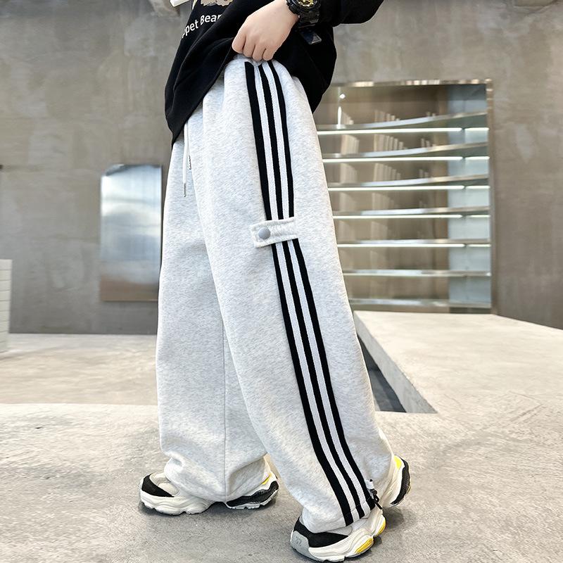 Boys Wide Leg Straight Trousers - Spring/Summer 2025 Casual Collection 170 cm серый
Boys Wide Leg Straight Trousers - Spring/Summer 2025 Casual Collection 170 cm серый