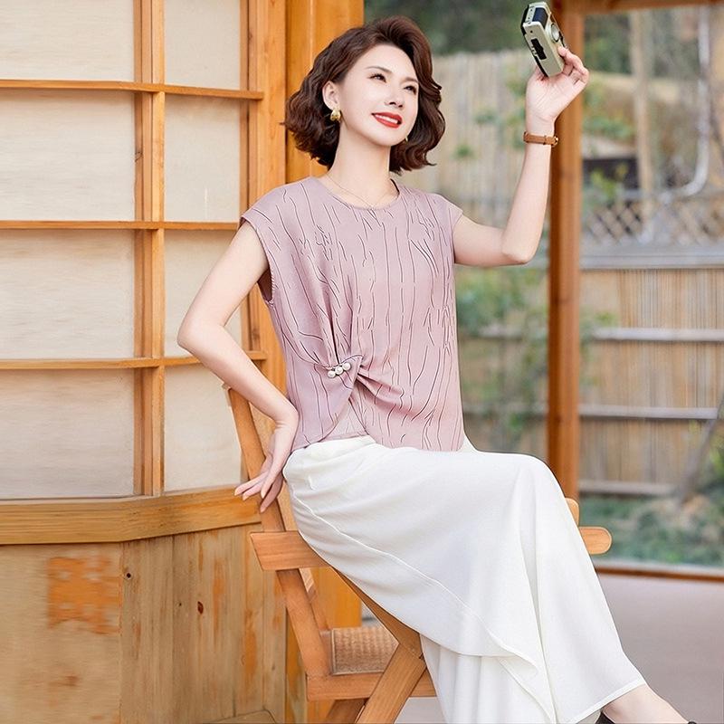 Chic Summer Set 2026: Stylish Striped Chiffon Blouse & Pants for Middle-aged and Elderly Women XL (80-95 jin)
Chic Summer Set 2026: Stylish Striped Chiffon Blouse & Pants for Middle-aged and Elderly Women XL (80-95 jin)