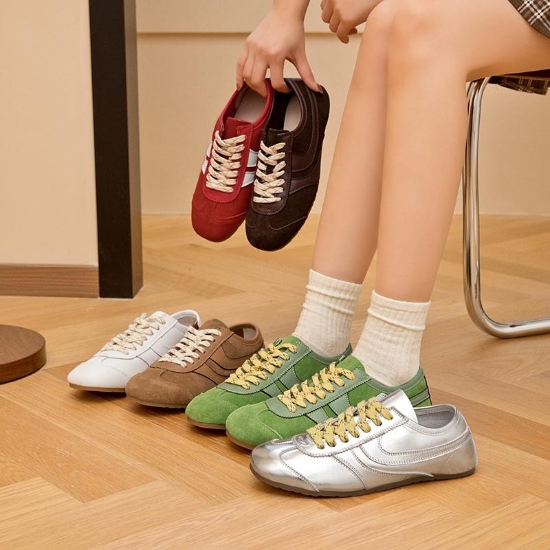 Women s Retro Leather Sneakers Casual Low Heel Walking Shoes Square Toe Comfortable Fashion Sneakers 40 коричневий
Women s Retro Leather Sneakers Casual Low Heel Walking Shoes Square Toe Comfortable Fashion Sneakers 40 коричневий