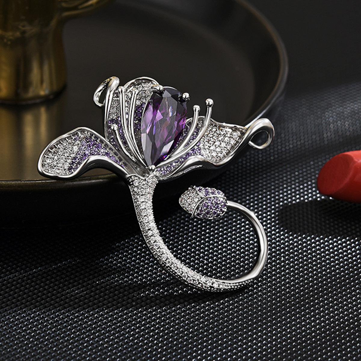 Women s Fashionable Retro Luxury Orchid Brooch Exquisite And Elegant Temperament Zircon Suit Pins
Women s Fashionable Retro Luxury Orchid Brooch Exquisite And Elegant Temperament Zircon Suit Pins
