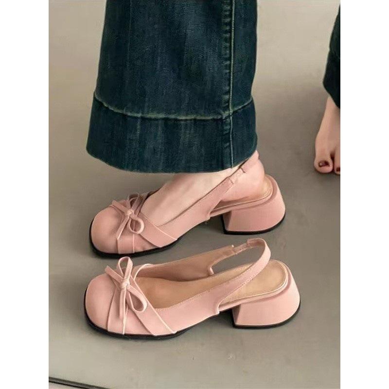 Bow thick-soled thick-heeled Mary Jane shoes women s new bag head rear empty sandals light-mouth single shoes 35
Bow thick-soled thick-heeled Mary Jane shoes women s new bag head rear empty sandals light-mouth single shoes 35