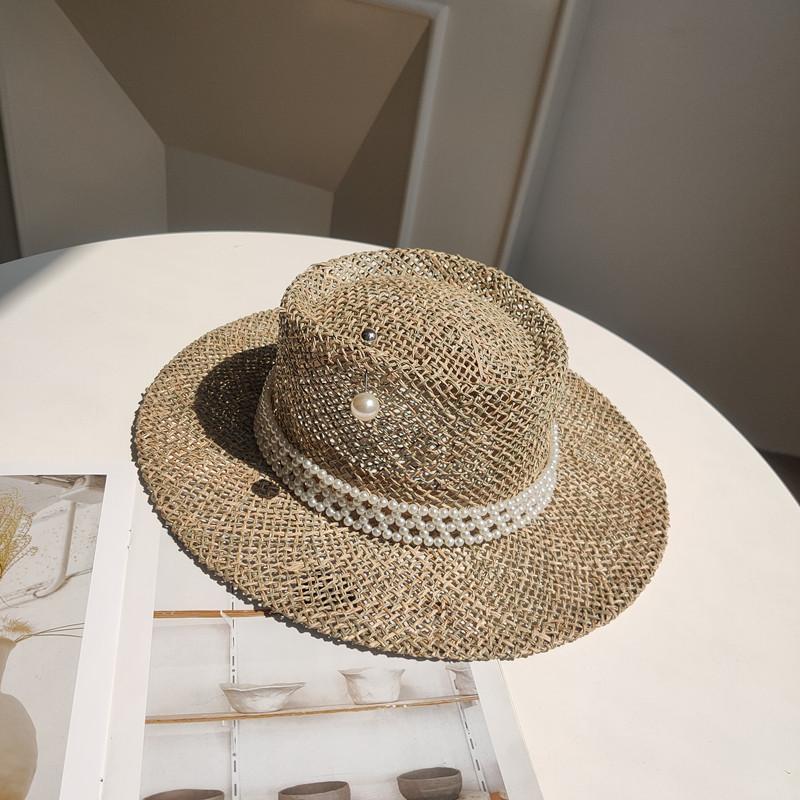Women Summer Hats Pearls Band Straw Fedora Hat Sea Grass Ladies Wide Brim Sun Hat Hollow Out Style Boater Hat Holiday Beach Hat
Women Summer Hats Pearls Band Straw Fedora Hat Sea Grass Ladies Wide Brim Sun Hat Hollow Out Style Boater Hat Holiday Beach Hat