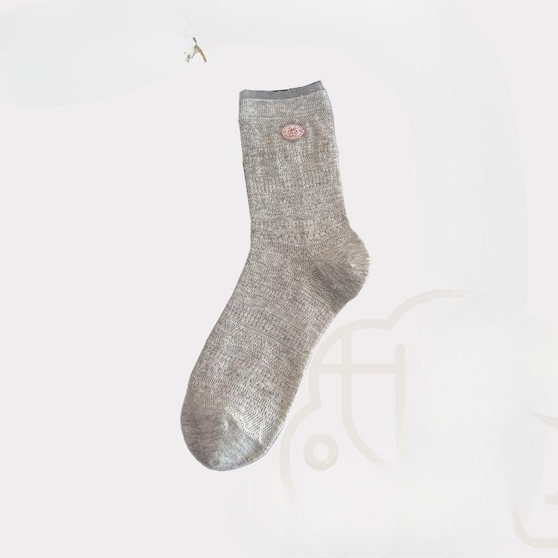 Gray Buttoned Socks - Short Mid-calf Summer/autumn Lightweight Combed Cotton Layered Stockings, Ballet Style, White Long Stockings 1 pair сірий
Gray Buttoned Socks - Short Mid-calf Summer/autumn Lightweight Combed Cotton Layered Stockings, Ballet Style, White Long Stockings 1 pair сірий