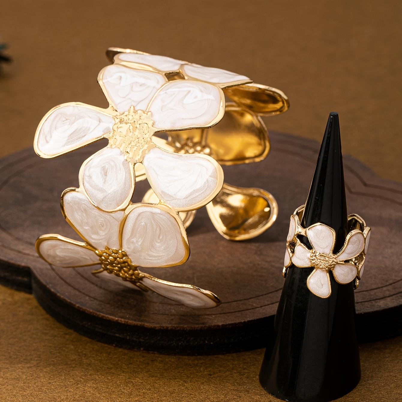 Модные украшения для женщин белый
Модные украшения для женщин белый