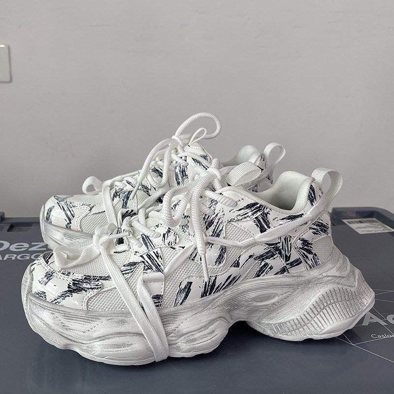 Daddy shoes are piled and thickened, winter new men s Darth Vader thick-soled heightening, couple s casual men s shoes trendy shoes 44
Daddy shoes are piled and thickened, winter new men s Darth Vader thick-soled heightening, couple s casual men s shoes trendy shoes 44