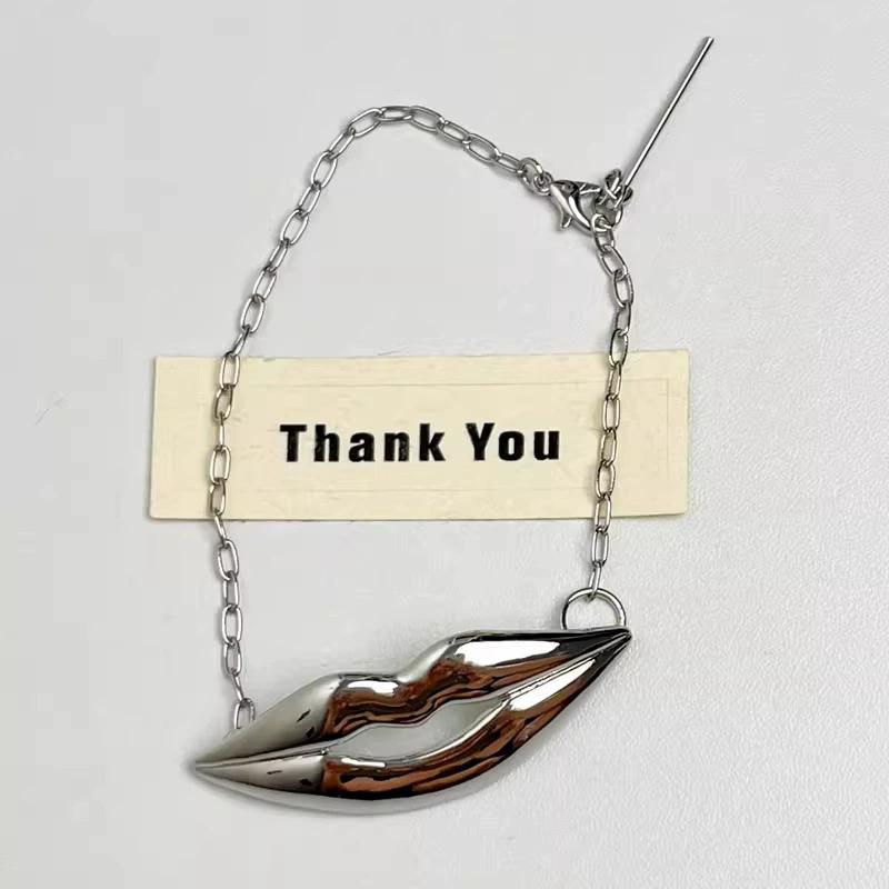 Korean-Style Personalized Lip-Shaped Pattern Chain Bracelet For Girls 2025 New Exquisite Jewelry And Trendy Accessories
Korean-Style Personalized Lip-Shaped Pattern Chain Bracelet For Girls 2025 New Exquisite Jewelry And Trendy Accessories