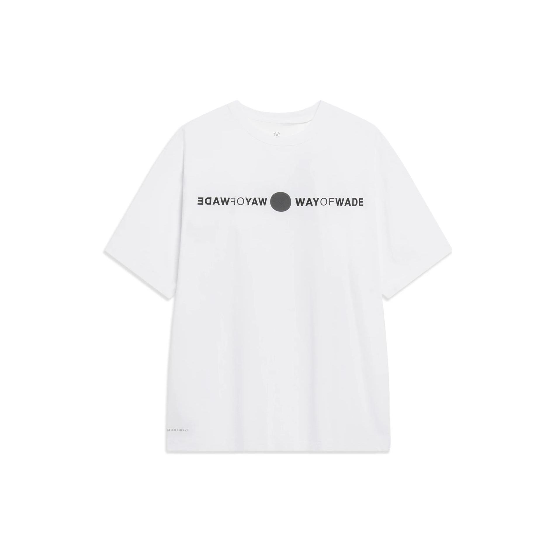 Li-Ning Футболка унисекс с коротким рукавом и круглым вырезом с принтом букв серии Wade, белая AHST329-2 M
Li-Ning Футболка унисекс с коротким рукавом и круглым вырезом с принтом букв серии Wade, белая AHST329-2 M