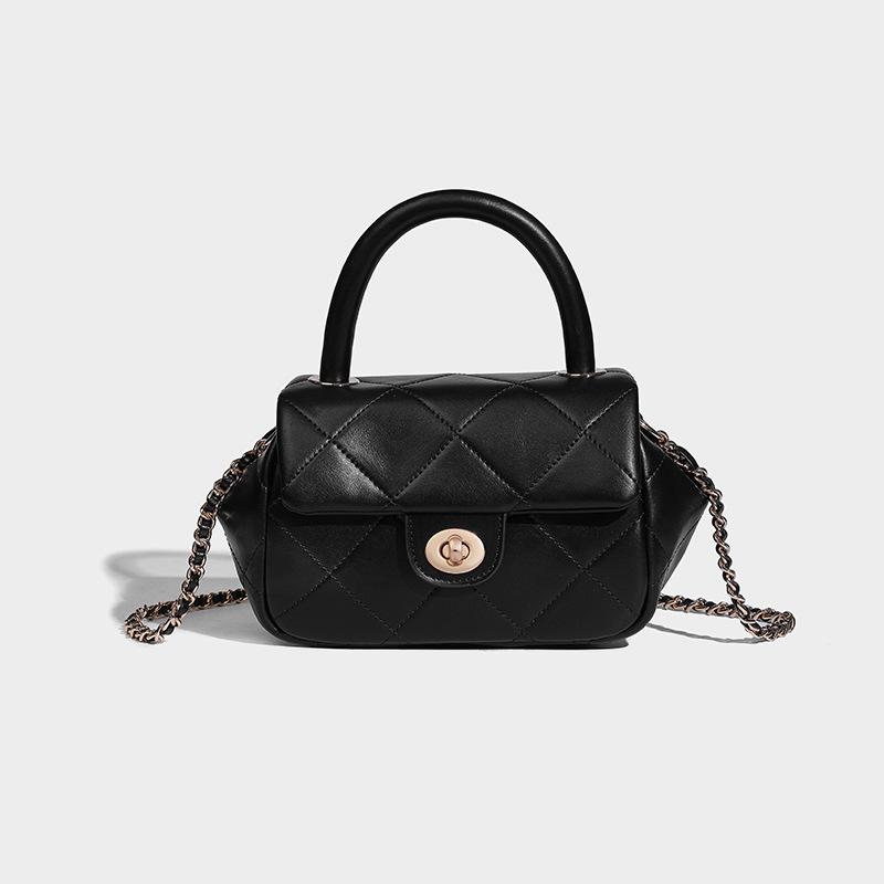 Women s bag 2024 spring new Xiaoxiangfeng handbag fashionable versatile diamond dopamine one shoulder messenger women s bag tide чорний
Women s bag 2024 spring new Xiaoxiangfeng handbag fashionable versatile diamond dopamine one shoulder messenger women s bag tide чорний