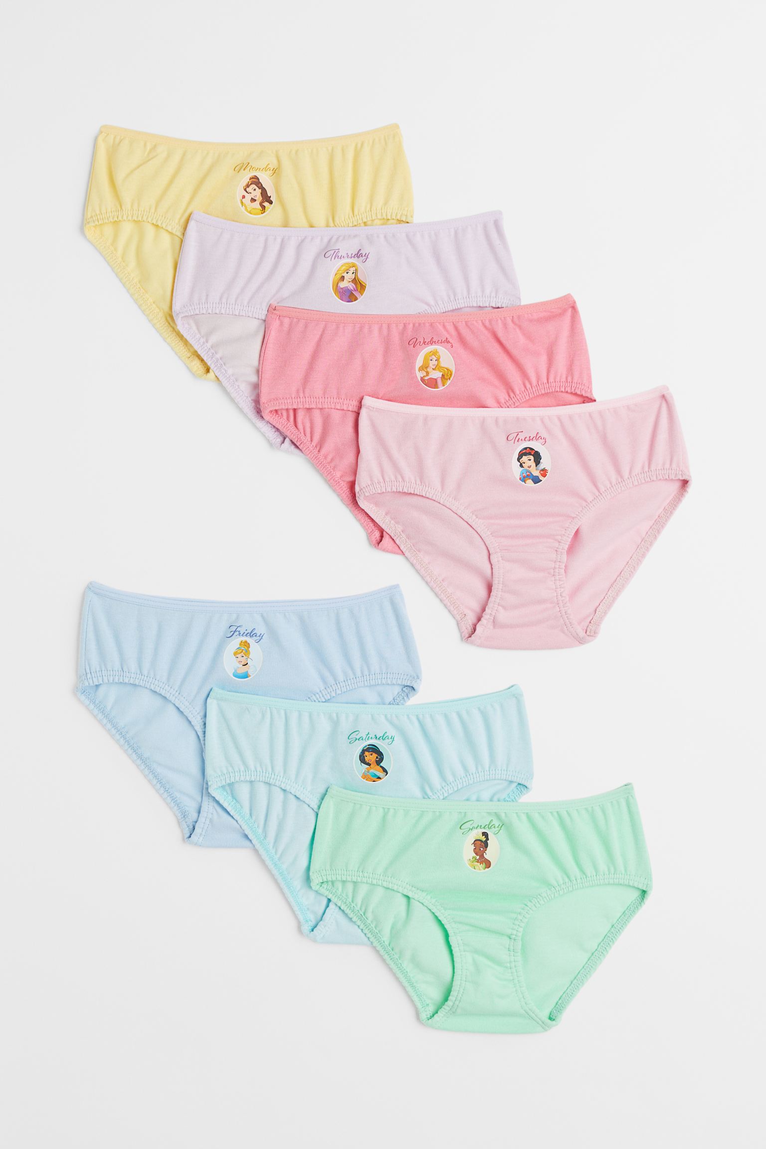 7 пар хлопковых трусов
7 пар хлопковых трусов