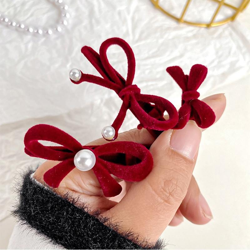 Elegant Velvet Pearl Bow Hairpins Women Girls Bangs Hair Clips Barrettes Accessories Hairclip Headwear Headdress Ornament
Elegant Velvet Pearl Bow Hairpins Women Girls Bangs Hair Clips Barrettes Accessories Hairclip Headwear Headdress Ornament