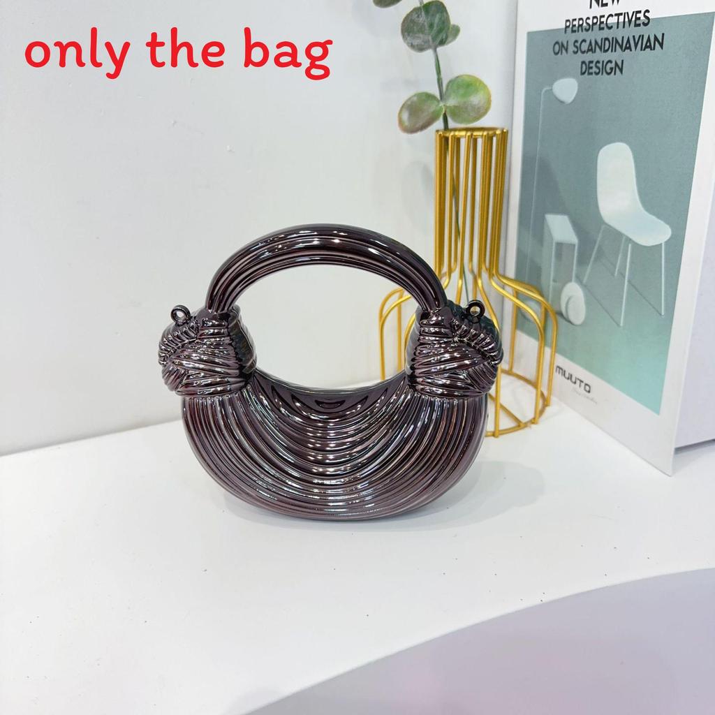 Acrylic Lunar New Year Bag With Chain Handle For Daily Use чорний
Acrylic Lunar New Year Bag With Chain Handle For Daily Use чорний