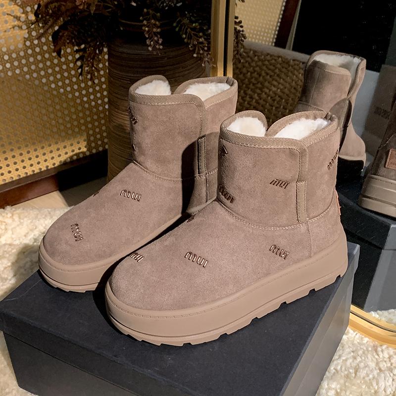 Ботинки на меховой платформе с мехом на плоской подошве из замши, теплые плюшевые хлопковые туфли, тренд зимы 2025 года, удобные прогулочные туфли, модные нескользящие ботинки женские 35
Ботинки на меховой платформе с мехом на плоской подошве из замши, теплые плюшевые хлопковые туфли, тренд зимы 2025 года, удобные прогулочные туфли, модные нескользящие ботинки женские 35