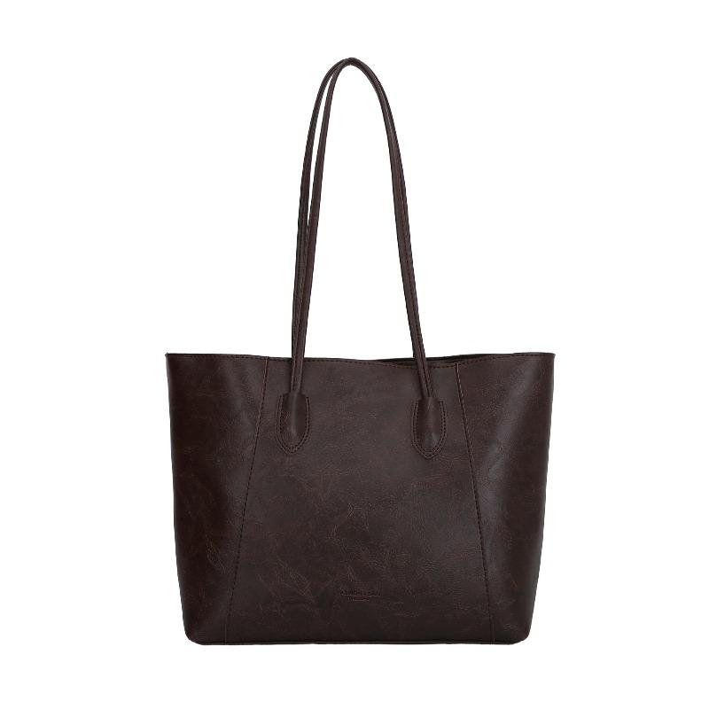 Versatile commuter tote bag women s spring new trendy largecapacity simple and fashionable shoulder armpit bag
Versatile commuter tote bag women s spring new trendy largecapacity simple and fashionable shoulder armpit bag