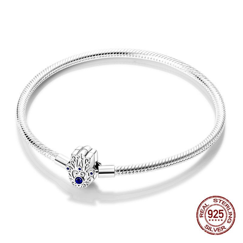 Snake Bone Bracelet 925 Silver Charm Bracelet17-20CM Love Heart Four-Leaf Clover Pave Zircon Bracelet for Women DIY Jewelry Gift 17cm
Snake Bone Bracelet 925 Silver Charm Bracelet17-20CM Love Heart Four-Leaf Clover Pave Zircon Bracelet for Women DIY Jewelry Gift 17cm