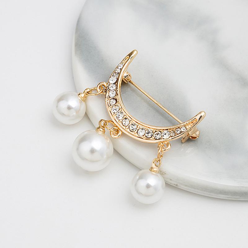 Многофункциональные броши Pearl Moon Buckle Pin Wasit Tighting Pins Scarf Sweater Brooches Accessories 1PC
Многофункциональные броши Pearl Moon Buckle Pin Wasit Tighting Pins Scarf Sweater Brooches Accessories 1PC