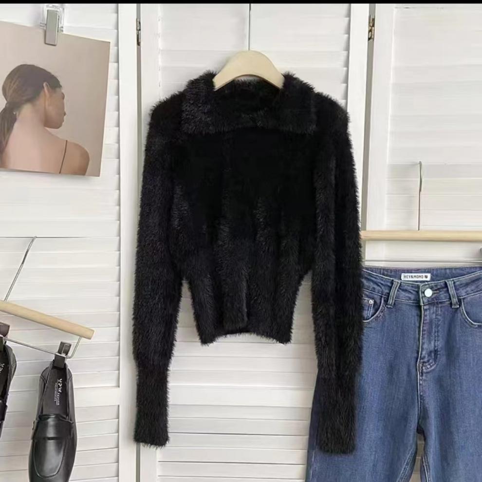 Темпераментный свитер из искусственной норки, имитирующий мех, женский осенне-зимний свитер с отложным воротником, в зарубежном стиле, с дизайном талии, вязаный свитер, короткий топ 412-125 (average size) чёрный
Темпераментный свитер из искусственной норки, имитирующий мех, женский осенне-зимний свитер с отложным воротником, в зарубежном стиле, с дизайном талии, вязаный свитер, короткий топ 412-125 (average size) чёрный