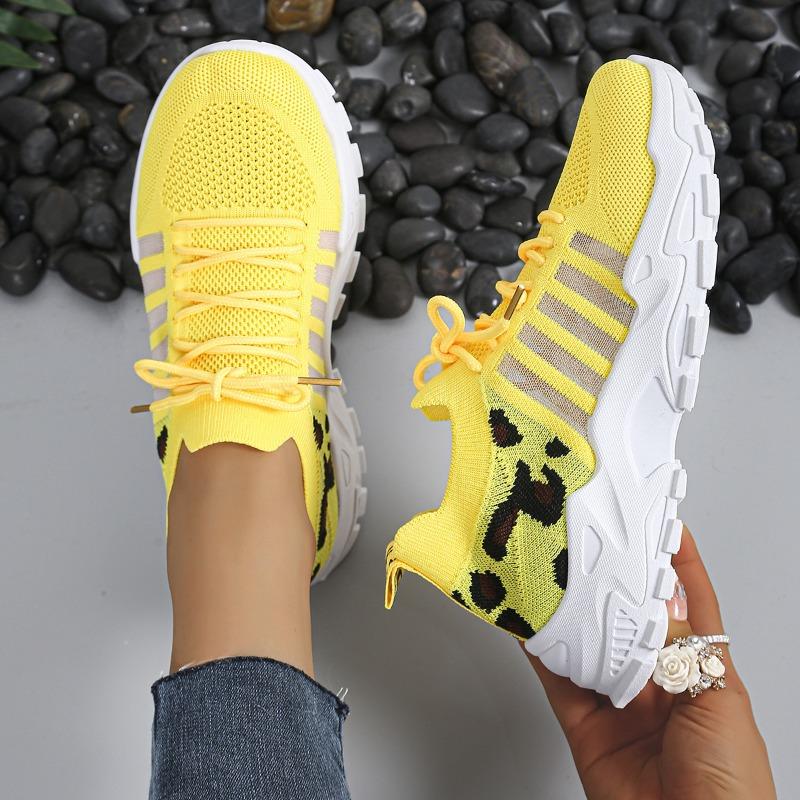 New multi-color fly-woven mesh women s shoes lace-up light non-slip sports shoes commuter casual running shoes 39
New multi-color fly-woven mesh women s shoes lace-up light non-slip sports shoes commuter casual running shoes 39