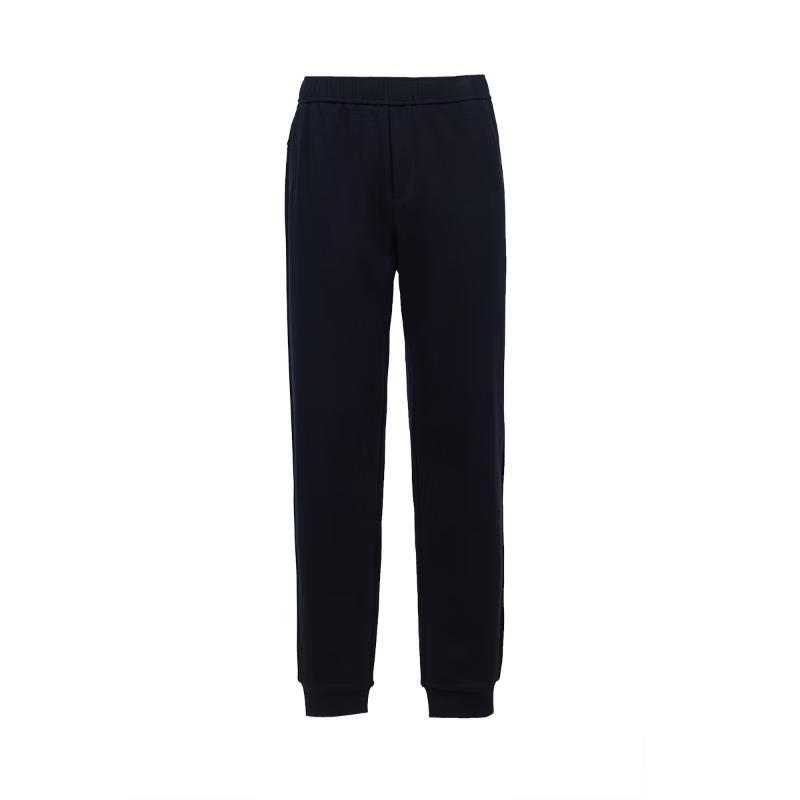 J.Lindeberg Men s Tapered Casual Sport Trousers 175M
J.Lindeberg Men s Tapered Casual Sport Trousers 175M