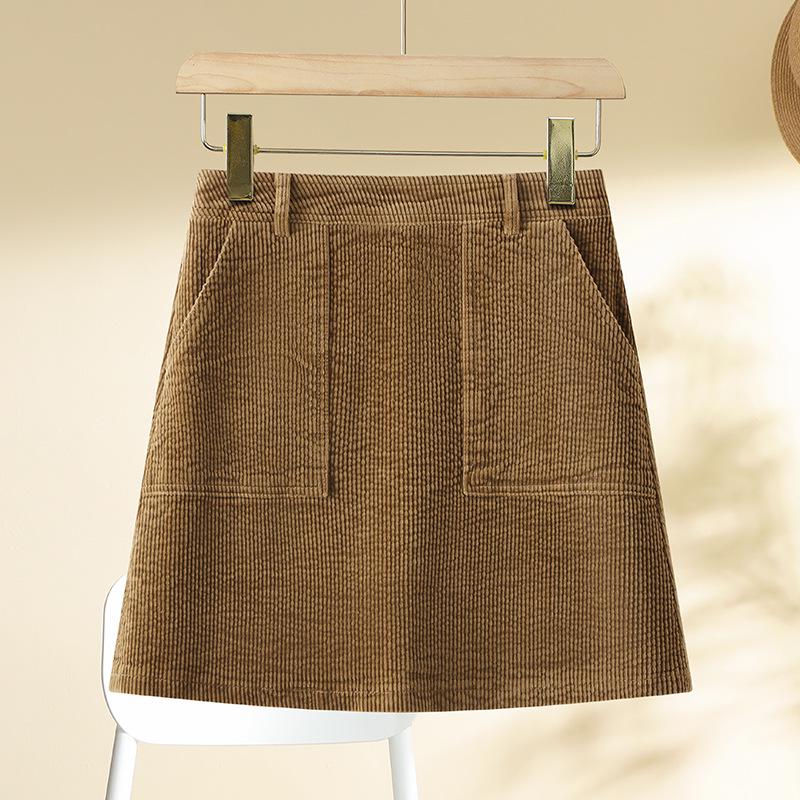 Ankola Women s Red Tweed Wide-Leg High-Waisted Shorts - 2024 Autumn/Winter Fashion, Versatile A-Line Style 29【115-125 lbs recommended】
Ankola Women s Red Tweed Wide-Leg High-Waisted Shorts - 2024 Autumn/Winter Fashion, Versatile A-Line Style 29【115-125 lbs recommended】