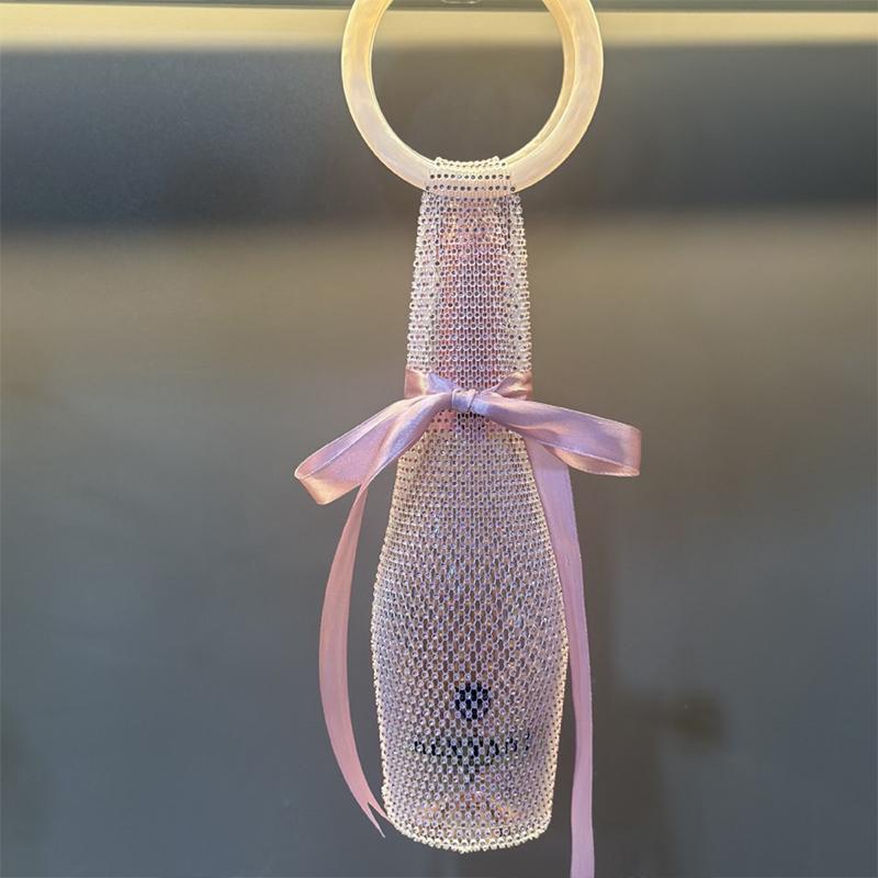 Shiny Diamond Woven Champagne Wine Bag Rhinestone Hand Handle Red Wine Gift Package Bag Wedding New Year High Value Wine Bag 750ml
Shiny Diamond Woven Champagne Wine Bag Rhinestone Hand Handle Red Wine Gift Package Bag Wedding New Year High Value Wine Bag 750ml