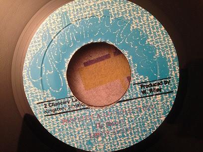 7inch Record LEROY SMART Prophecy A Go Hold Them NONE Techniques Jamaica Reggae Ska Dub Used
7inch Record LEROY SMART Prophecy A Go Hold Them NONE Techniques Jamaica Reggae Ska Dub Used