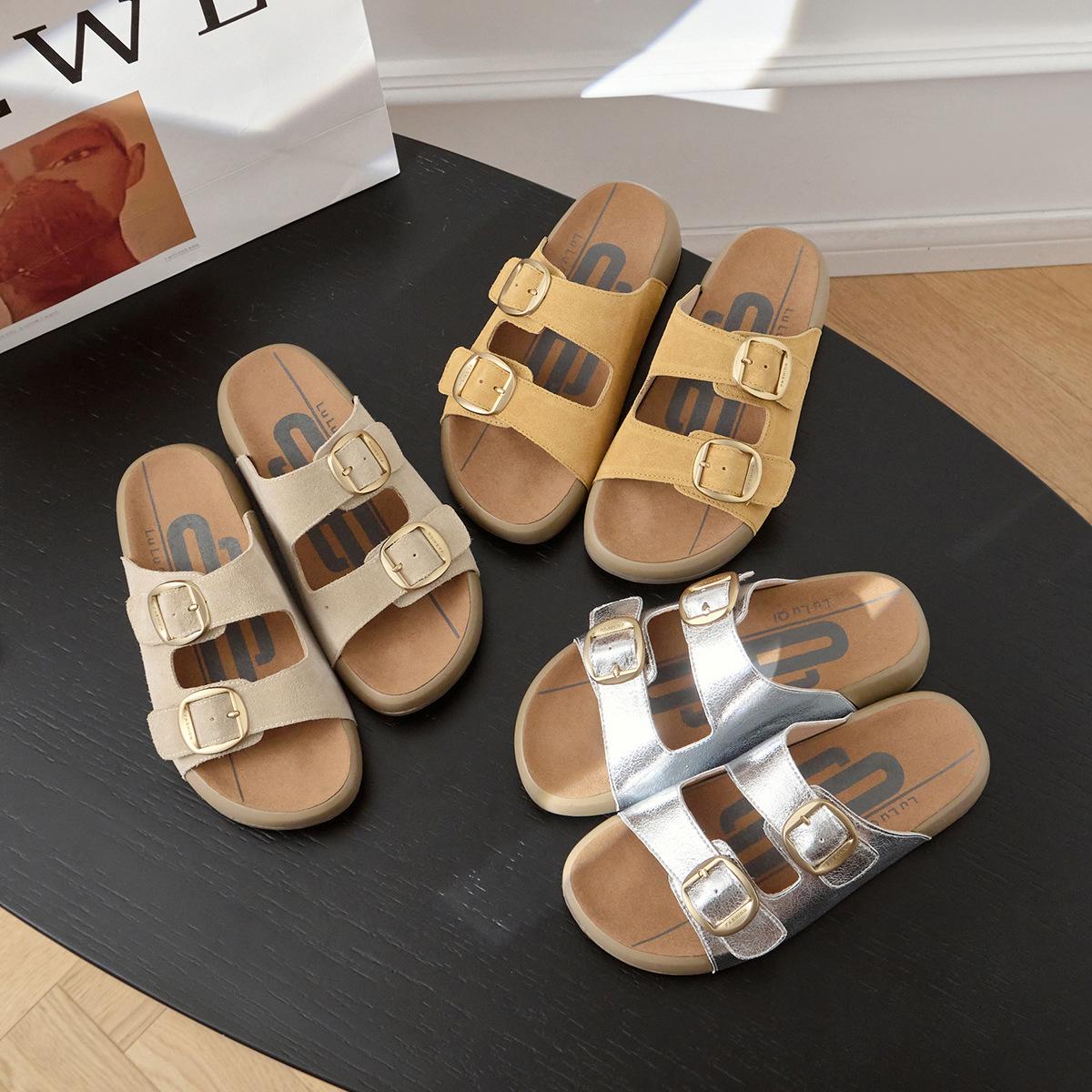 Zhou Yutong, the same QQ toast, leather thick-soled Birkenstocks slippers, summer new outer wear beach shoes slippers women 40
Zhou Yutong, the same QQ toast, leather thick-soled Birkenstocks slippers, summer new outer wear beach shoes slippers women 40