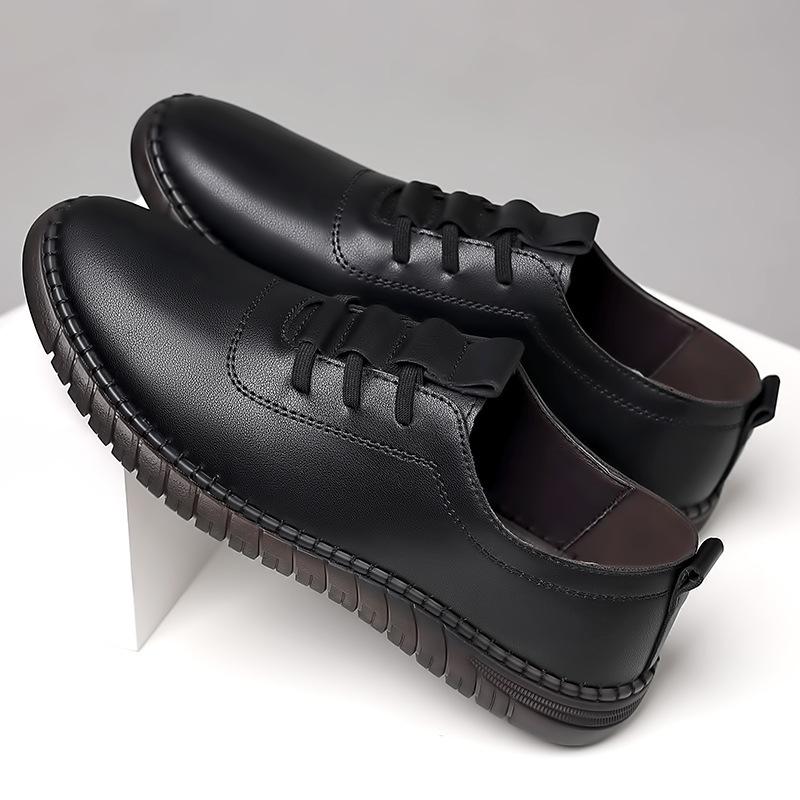 Little white shoes men s autumn new versatile one-pedal casual shoes leather soft sole thin non-slip middle-aged dad Doudou shoes 38 чёрный
Little white shoes men s autumn new versatile one-pedal casual shoes leather soft sole thin non-slip middle-aged dad Doudou shoes 38 чёрный