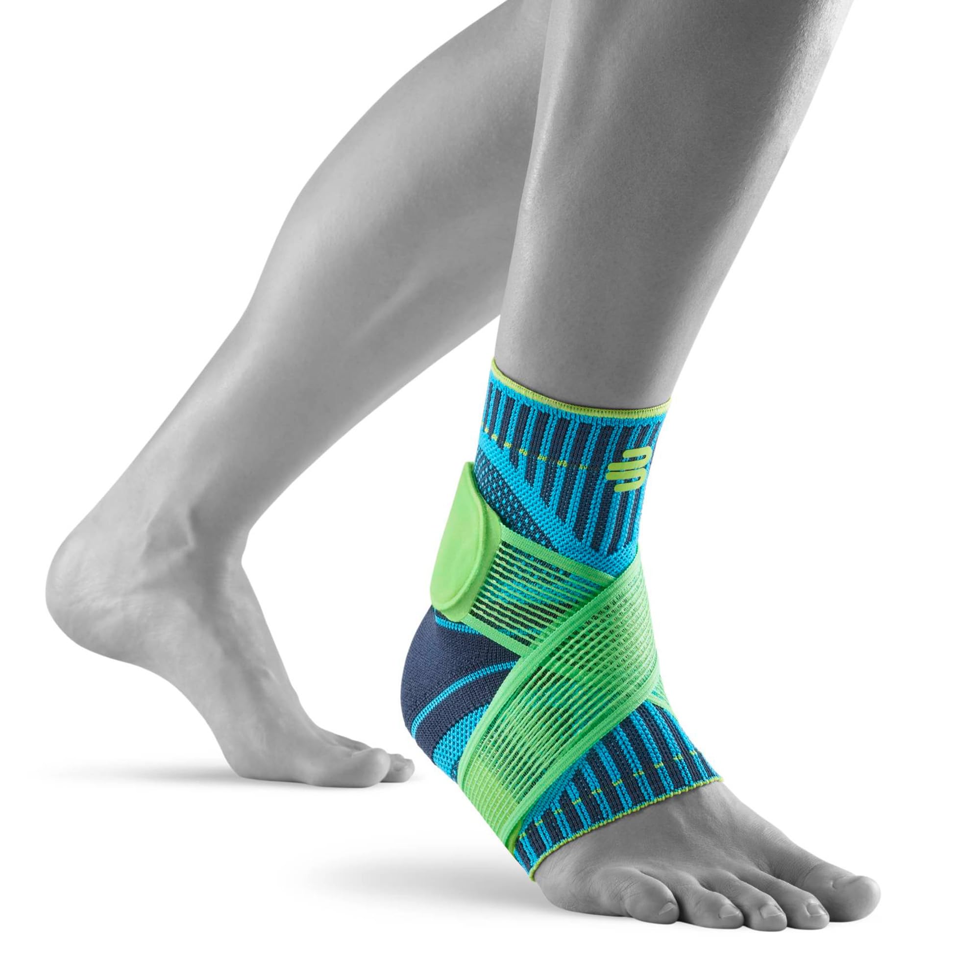 Bauerfeind SPORTS ANKLE SUPPORT Ankle support Made in Germany General medical device Ankle support with adjustable ankle support strength with strap
Bauerfeind SPORTS ANKLE SUPPORT Ankle support Made in Germany General medical device Ankle support with adjustable ankle support strength with strap