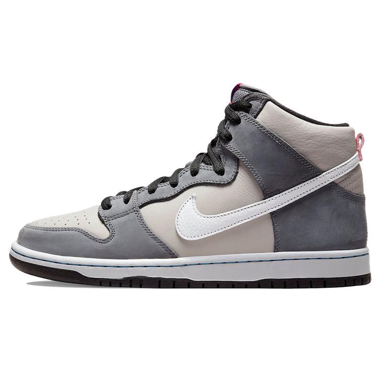 Новые Nike Sb Dunk High Pro Medium Grey Pink DJ9800-001 44
Новые Nike Sb Dunk High Pro Medium Grey Pink DJ9800-001 44