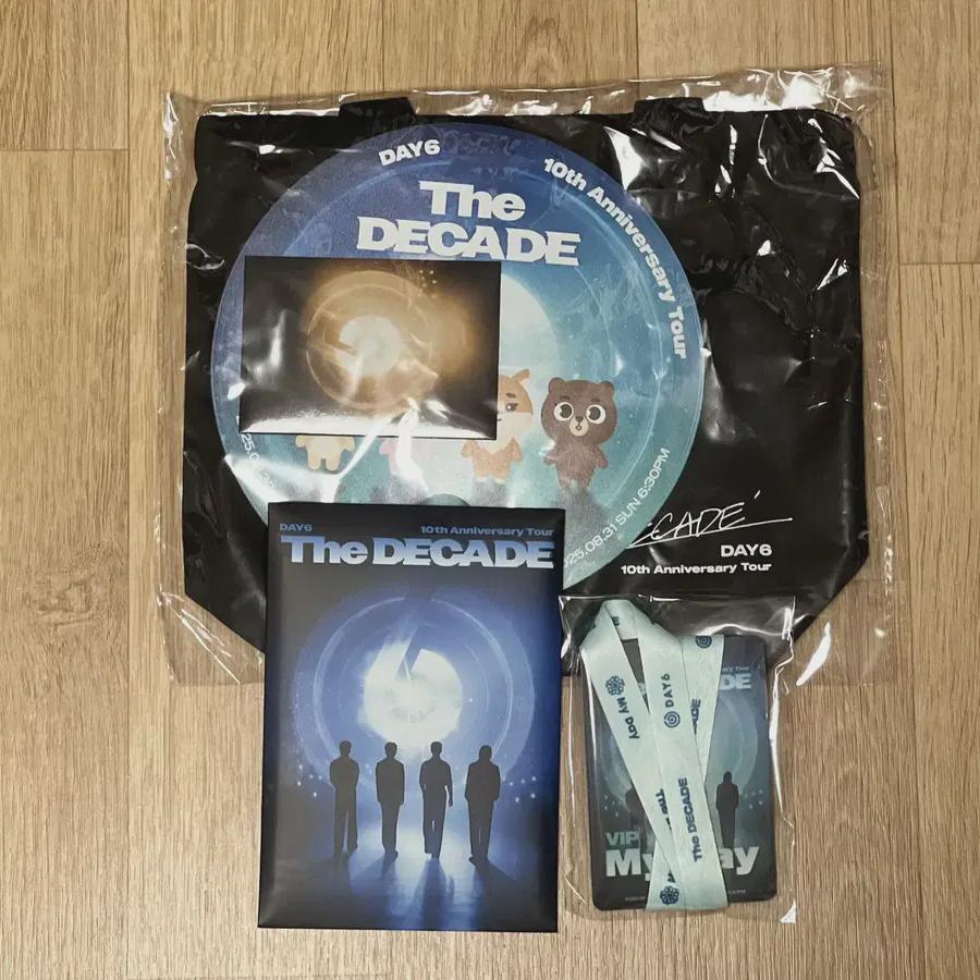 Day6 Maccon Goyong Concert Gift Madezon Fan Fanclub Booth
Day6 Maccon Goyong Concert Gift Madezon Fan Fanclub Booth