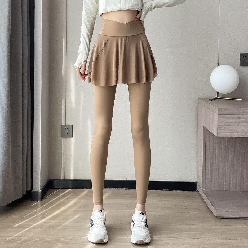 Женский осенний комплект для продвинутой йоги и бега 2024: Спортивный костюм-тройка для пеших походов и спортзала XL (Chest and Hip Reference)
Женский осенний комплект для продвинутой йоги и бега 2024: Спортивный костюм-тройка для пеших походов и спортзала XL (Chest and Hip Reference)