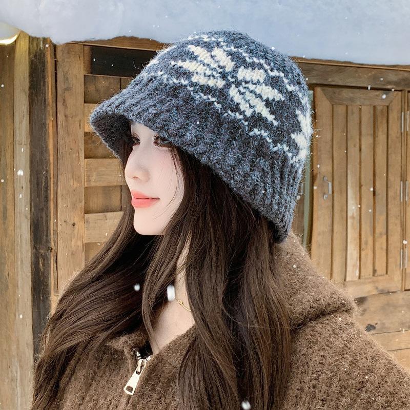 Fair Isle jacquard knitted fisherman hat for women, winter vintage ethnic style versatile bucket hat, warm ear-protecting woolen hat E-846Gray jacquard bucket
Fair Isle jacquard knitted fisherman hat for women, winter vintage ethnic style versatile bucket hat, warm ear-protecting woolen hat E-846Gray jacquard bucket