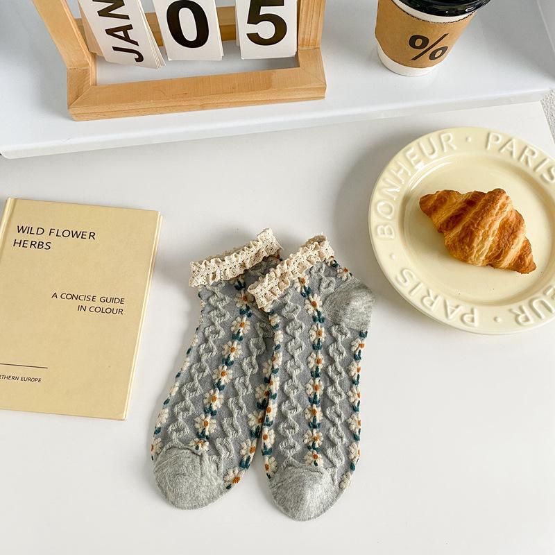 Japanese Retro Boat Socks Children S Short Cotton Socks Lace Harajuku Literary Relief Socks Spring And Summer Thin Shallow Women S Socks One size fits all
Japanese Retro Boat Socks Children S Short Cotton Socks Lace Harajuku Literary Relief Socks Spring And Summer Thin Shallow Women S Socks One size fits all