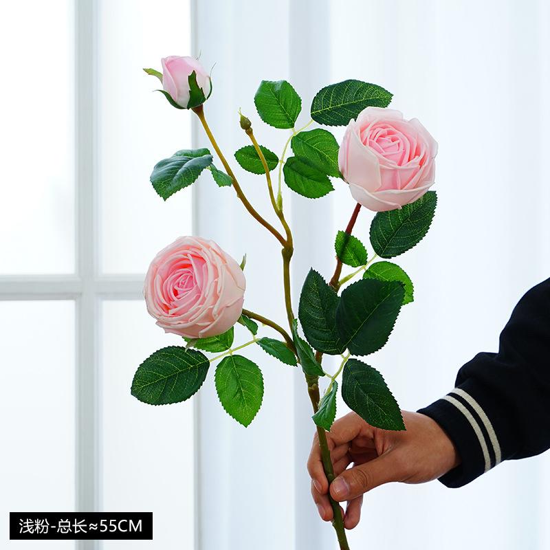 New 3-head moisturizing rose simulation flower wedding home living room decoration ornament світло-рожевий колір
New 3-head moisturizing rose simulation flower wedding home living room decoration ornament світло-рожевий колір
