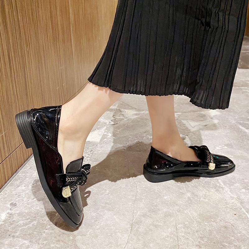 Black small leather shoes women s autumn wind 2025 new work shoes platform loafer flat single shoes X270-9 40 абрикосовий
Black small leather shoes women s autumn wind 2025 new work shoes platform loafer flat single shoes X270-9 40 абрикосовий