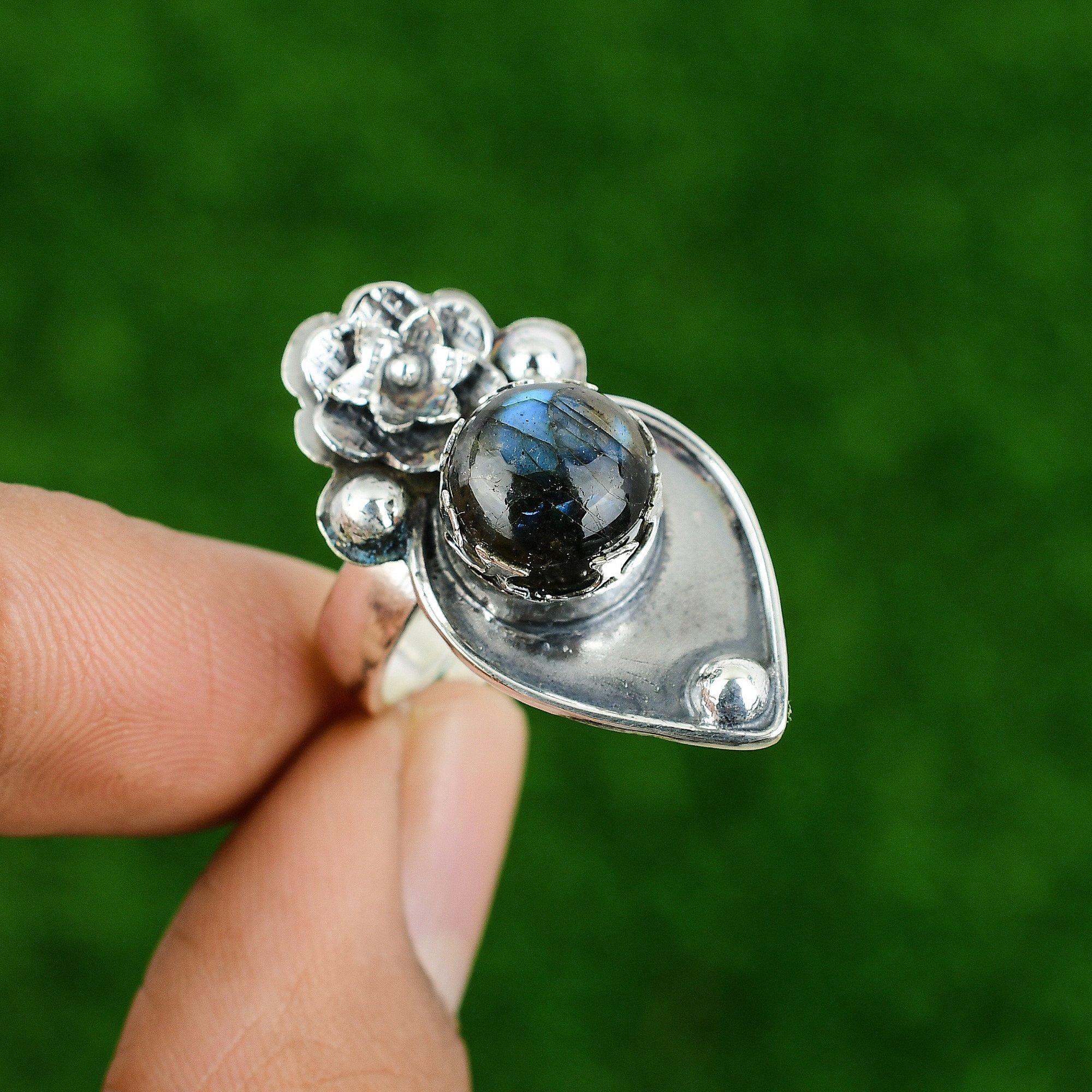 Gift For Her 925 Silver Natural Labradorite Stackable Flower Adjustable Ring Adjustable
Gift For Her 925 Silver Natural Labradorite Stackable Flower Adjustable Ring Adjustable