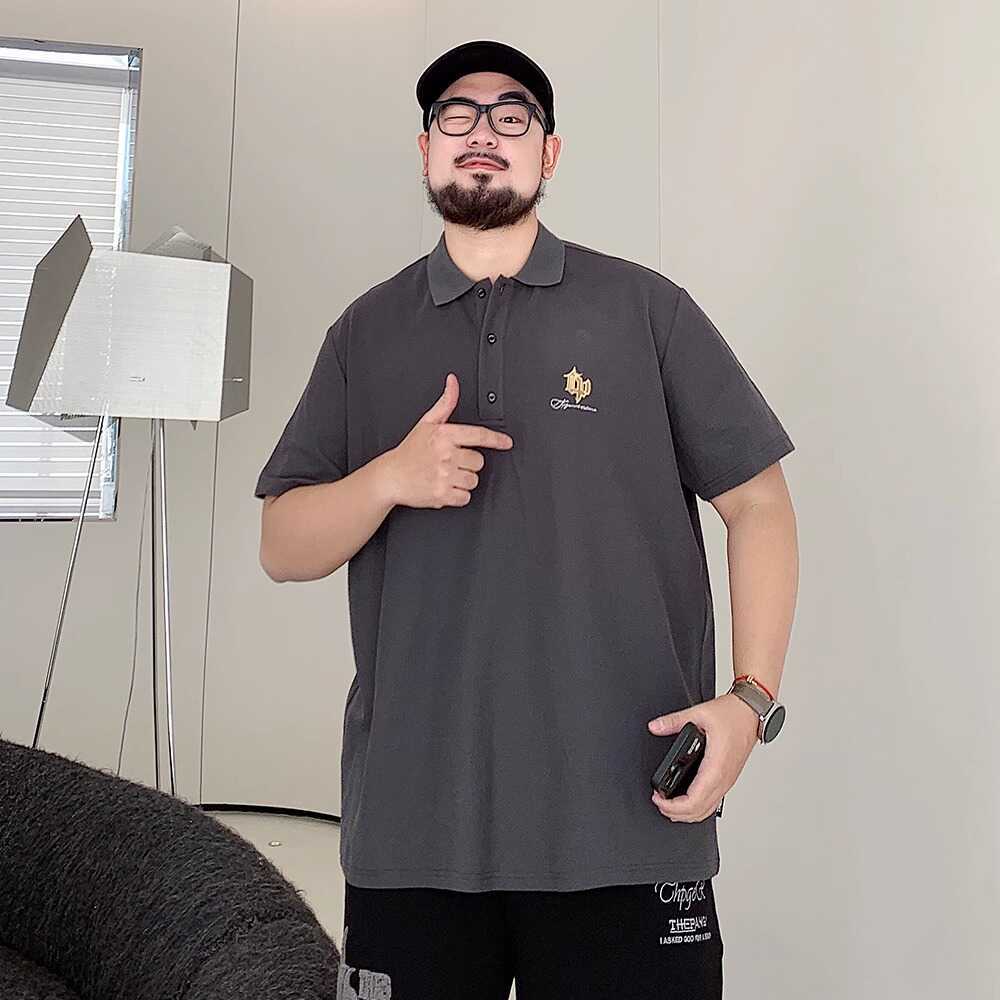 Embroidered Fashionable Breathable Moisture Transferring Men s Loose Polo Shirt - Wrinkle Resistant Casual Sports Short Sleeve Collared Shirt 8XL сірий колір
Embroidered Fashionable Breathable Moisture Transferring Men s Loose Polo Shirt - Wrinkle Resistant Casual Sports Short Sleeve Collared Shirt 8XL сірий колір