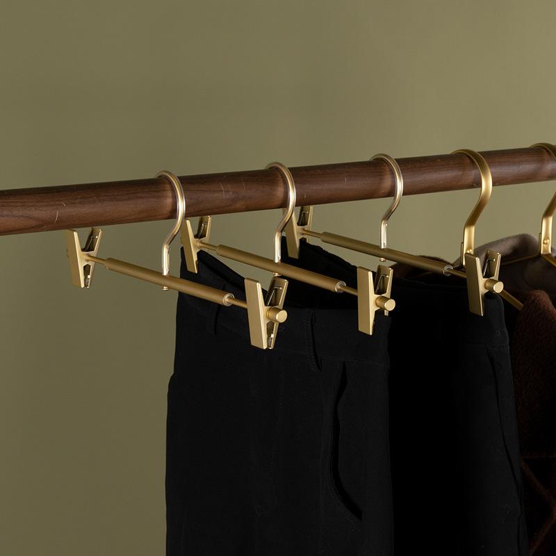 5/10pcs Trouser Hanger Luxury Aluminium Alloy Anti Slip Hangers for Towels Dress Pants Drying Rack Wardrobe Trouser Storage Rack 5pcs
5/10pcs Trouser Hanger Luxury Aluminium Alloy Anti Slip Hangers for Towels Dress Pants Drying Rack Wardrobe Trouser Storage Rack 5pcs