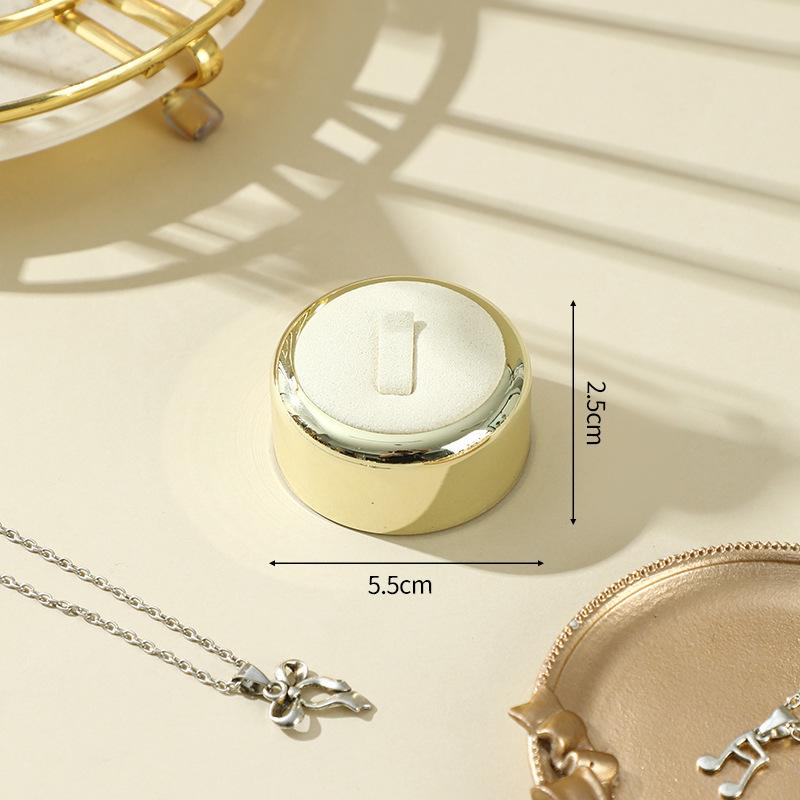 With combination jewelry rack, metal microfiber suede jewelry rack, ring necklace, bracelet, pendant, jewelry props. чёрный
With combination jewelry rack, metal microfiber suede jewelry rack, ring necklace, bracelet, pendant, jewelry props. чёрный