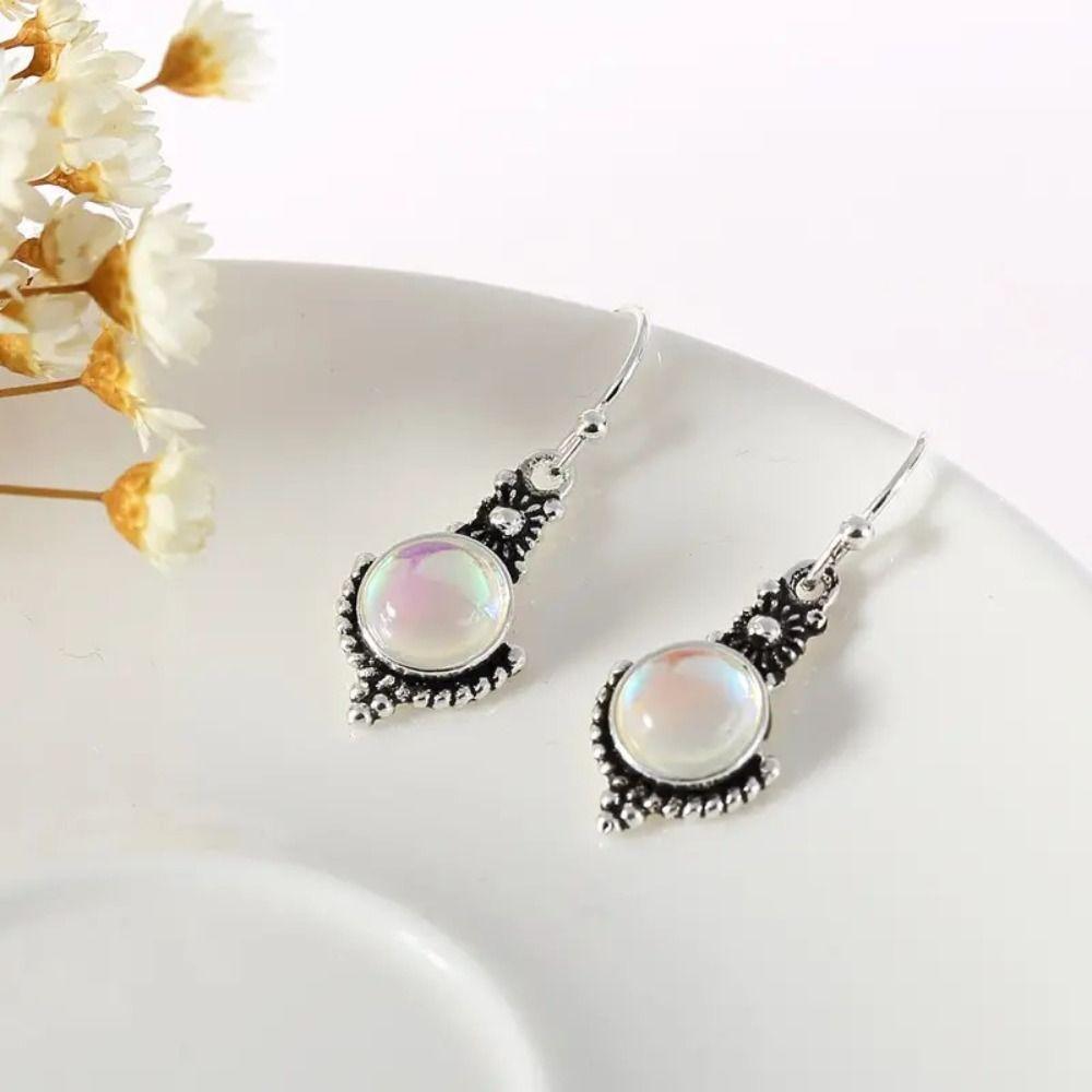 Synthetic Moonstone Temperament Earrings Minimalist Ear Buckle Fashion Ear Hook Jewelry style 2
Synthetic Moonstone Temperament Earrings Minimalist Ear Buckle Fashion Ear Hook Jewelry style 2