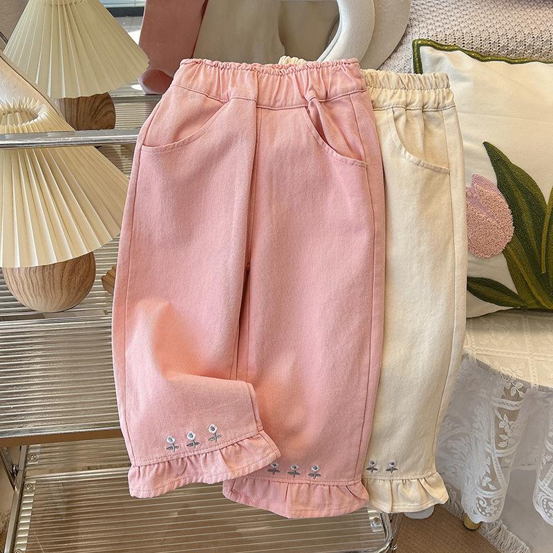 Spring Summer Girls Kids Embroidered Flower Jeans Fashion Fresh Children Pants Korean Breathable Soft Baby Toddler Trousers 140cm бежевий
Spring Summer Girls Kids Embroidered Flower Jeans Fashion Fresh Children Pants Korean Breathable Soft Baby Toddler Trousers 140cm бежевий