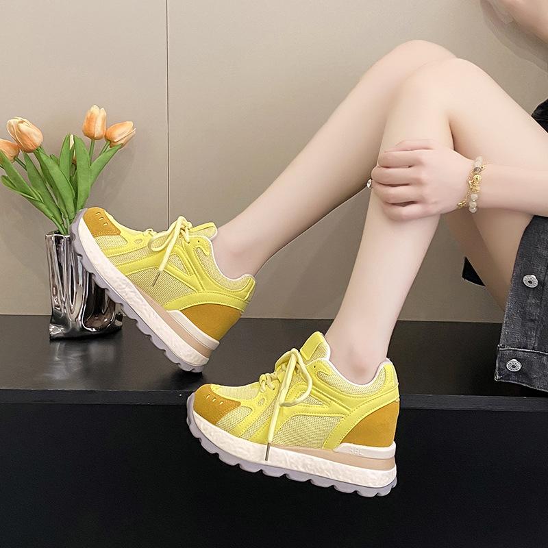 New thick-soled Forrest Gump women s shoes spring height-increasing German training shoes sports versatile white shoes 39 жовтий
New thick-soled Forrest Gump women s shoes spring height-increasing German training shoes sports versatile white shoes 39 жовтий