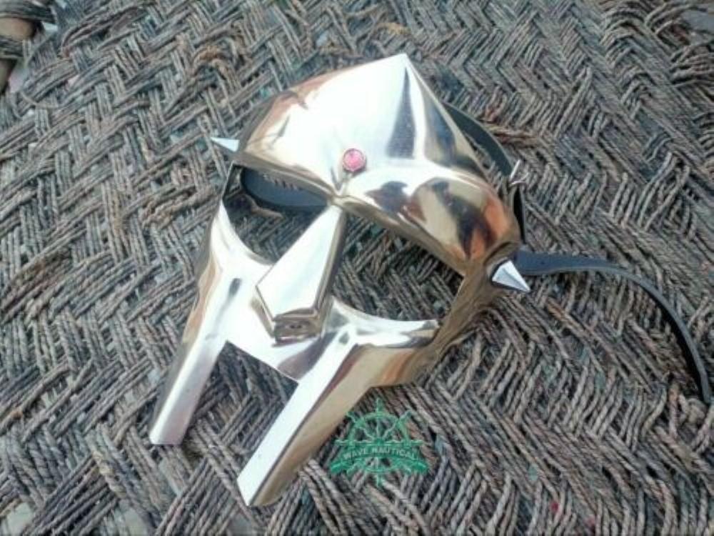 Маска MF Doom Гладіатор Mad-villain 18G Сталь Латунь Лицьовий Доспех Середньовічний Шолом M аеро
Маска MF Doom Гладіатор Mad-villain 18G Сталь Латунь Лицьовий Доспех Середньовічний Шолом M аеро