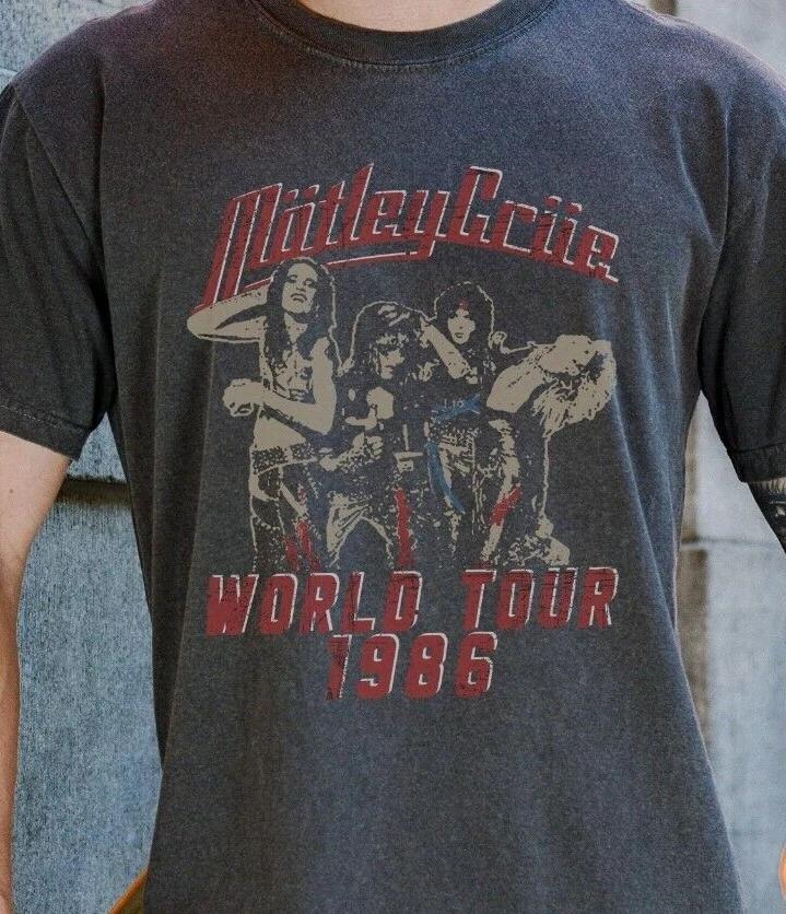 Motley Crue World Tour 1986 T-Shirt Rock Band on Vintage Comfort Colors 1717 Tee XL
Motley Crue World Tour 1986 T-Shirt Rock Band on Vintage Comfort Colors 1717 Tee XL