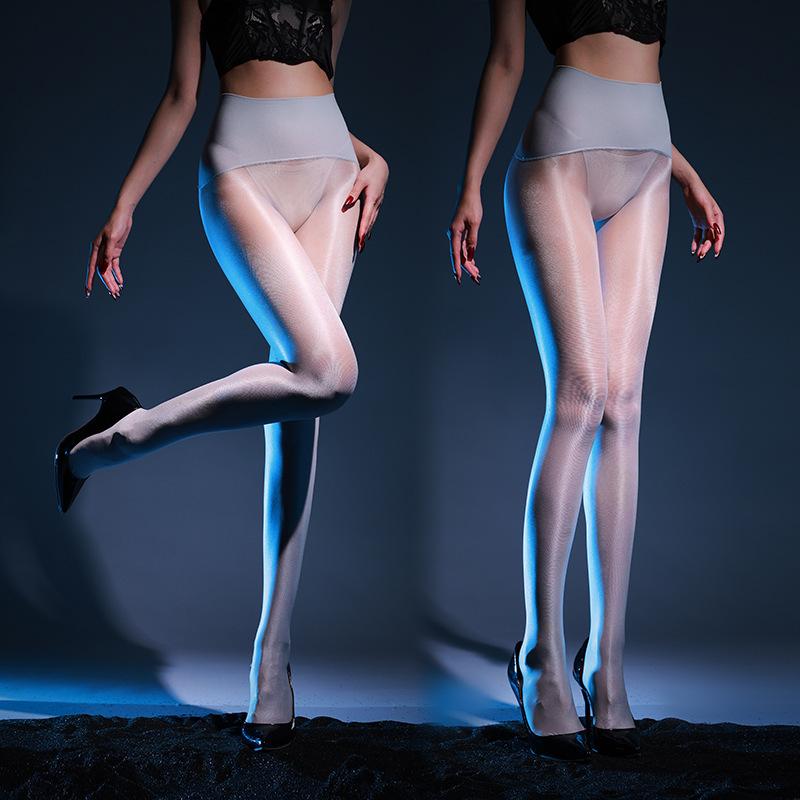 Seamless High-Gloss Pantyhose–Neon Oil-Sheen Tights for Women,Shaping & Comfort,Non-Traceable Design with Vibrant Color Options One Size
Seamless High-Gloss Pantyhose–Neon Oil-Sheen Tights for Women,Shaping & Comfort,Non-Traceable Design with Vibrant Color Options One Size