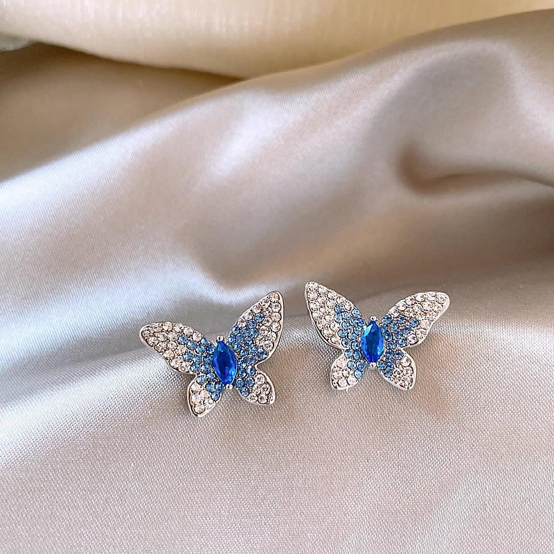 Silver Needle Diamond Butterfly Earrings Niche Temperament High-end Earrings Exquisite Versatile Fashion Personalized Earrings Women
Silver Needle Diamond Butterfly Earrings Niche Temperament High-end Earrings Exquisite Versatile Fashion Personalized Earrings Women