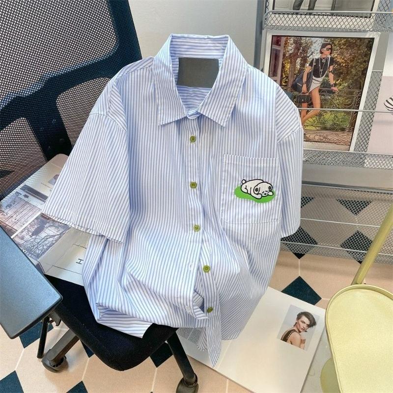 Синяя полосатая женская вышитая рубашка с собакой Летний новый японский топ с коротким рукавом Отложной воротник Однобортная Женская свободная рубашка XXL небесно-голубой
Синяя полосатая женская вышитая рубашка с собакой Летний новый японский топ с коротким рукавом Отложной воротник Однобортная Женская свободная рубашка XXL небесно-голубой