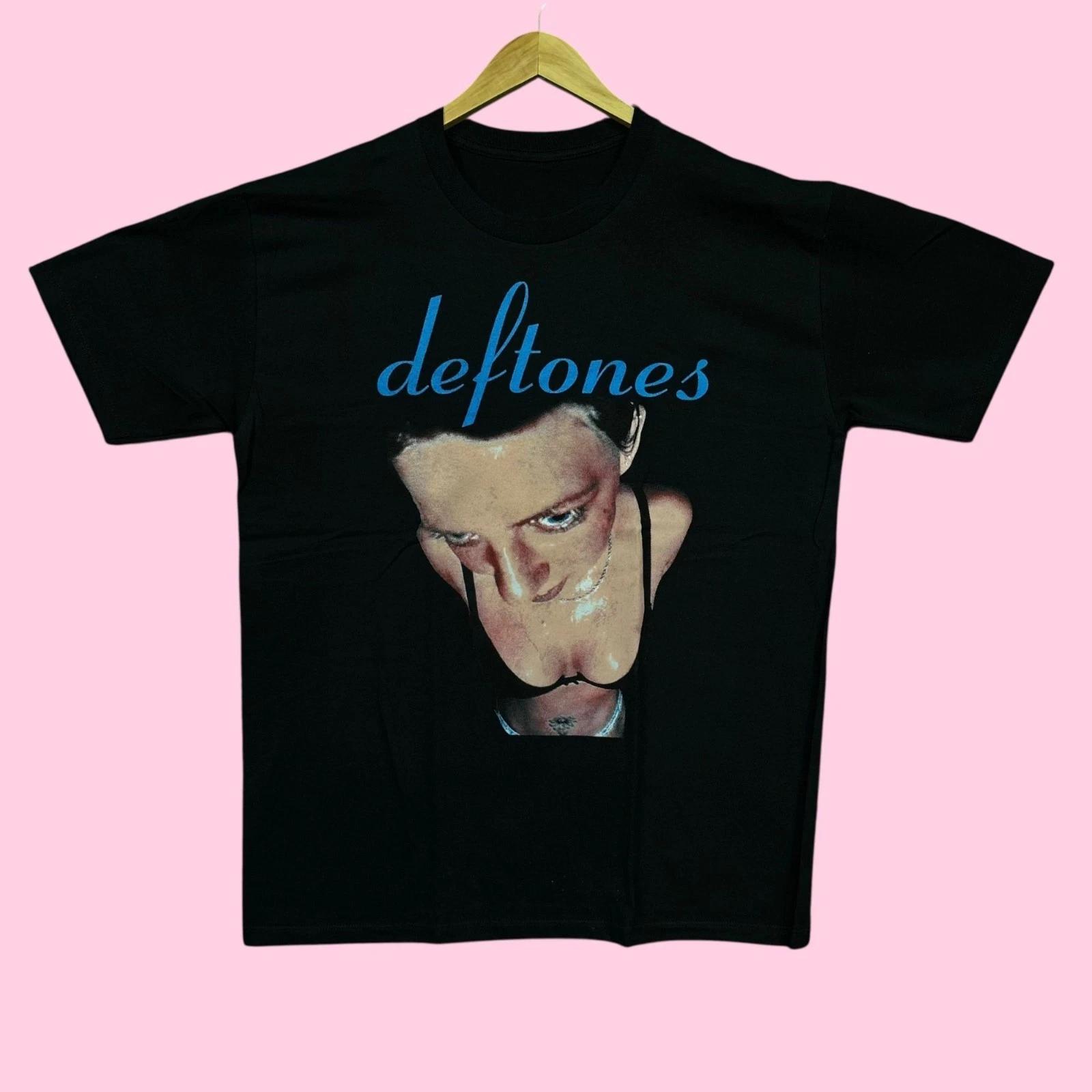 Deftones Around the Fur Album Nu Metal Band Tee L XL
Deftones Around the Fur Album Nu Metal Band Tee L XL